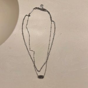 Kendra Scott necklace